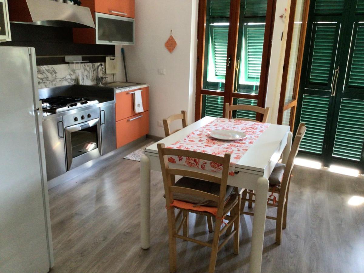 Ferienwohnung Ca' Mari Ameglia Exterior foto